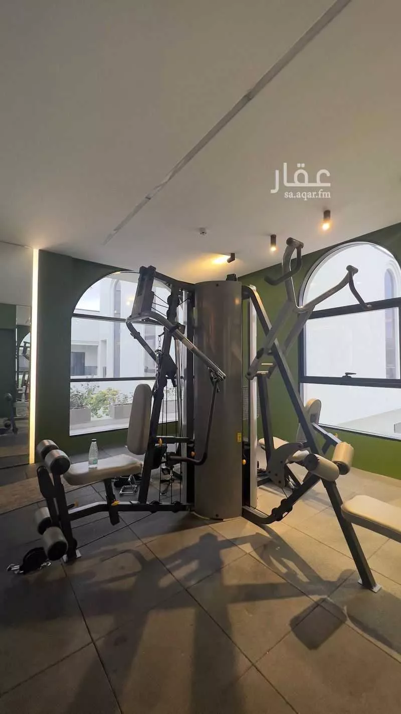 شقة 3 غرف في الملقا 4