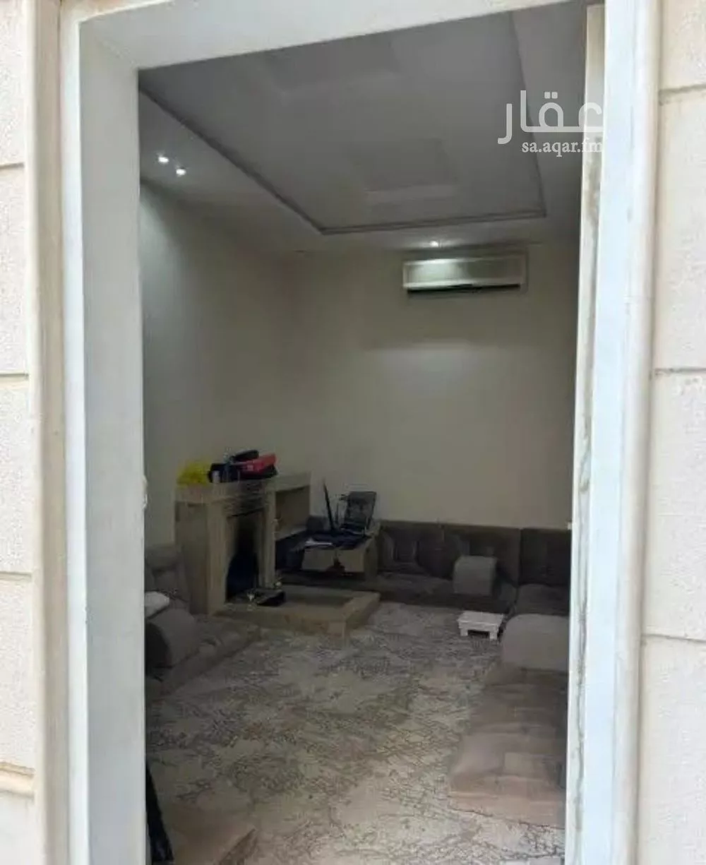 فيلا 4 غرف في الرمال 2