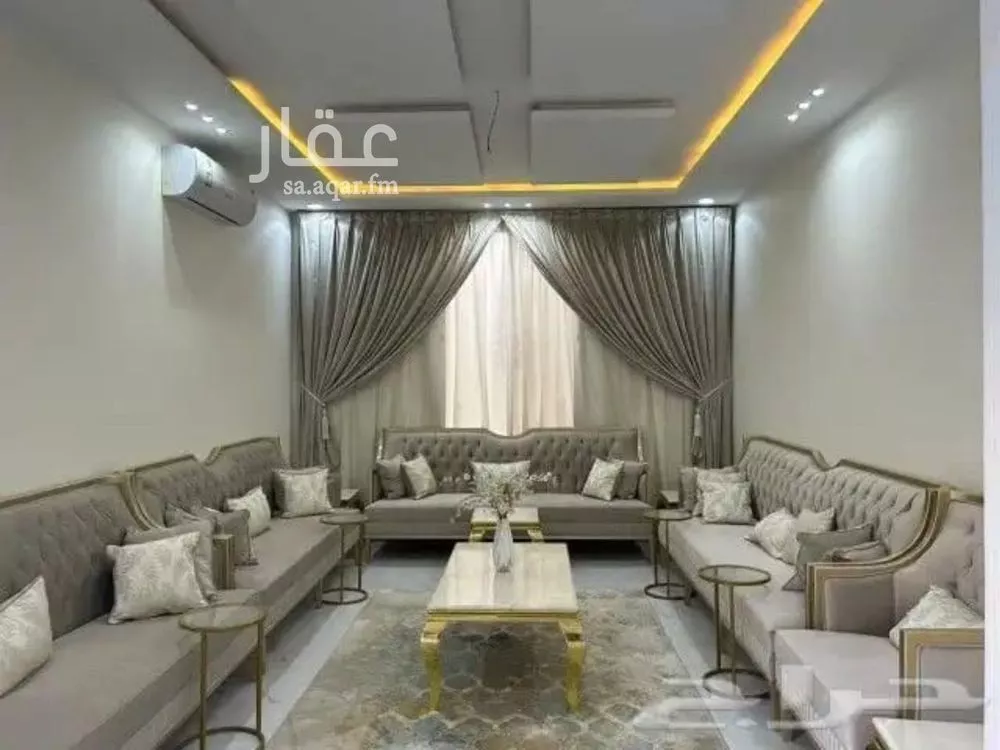 فيلا 4 غرف في الرمال 4