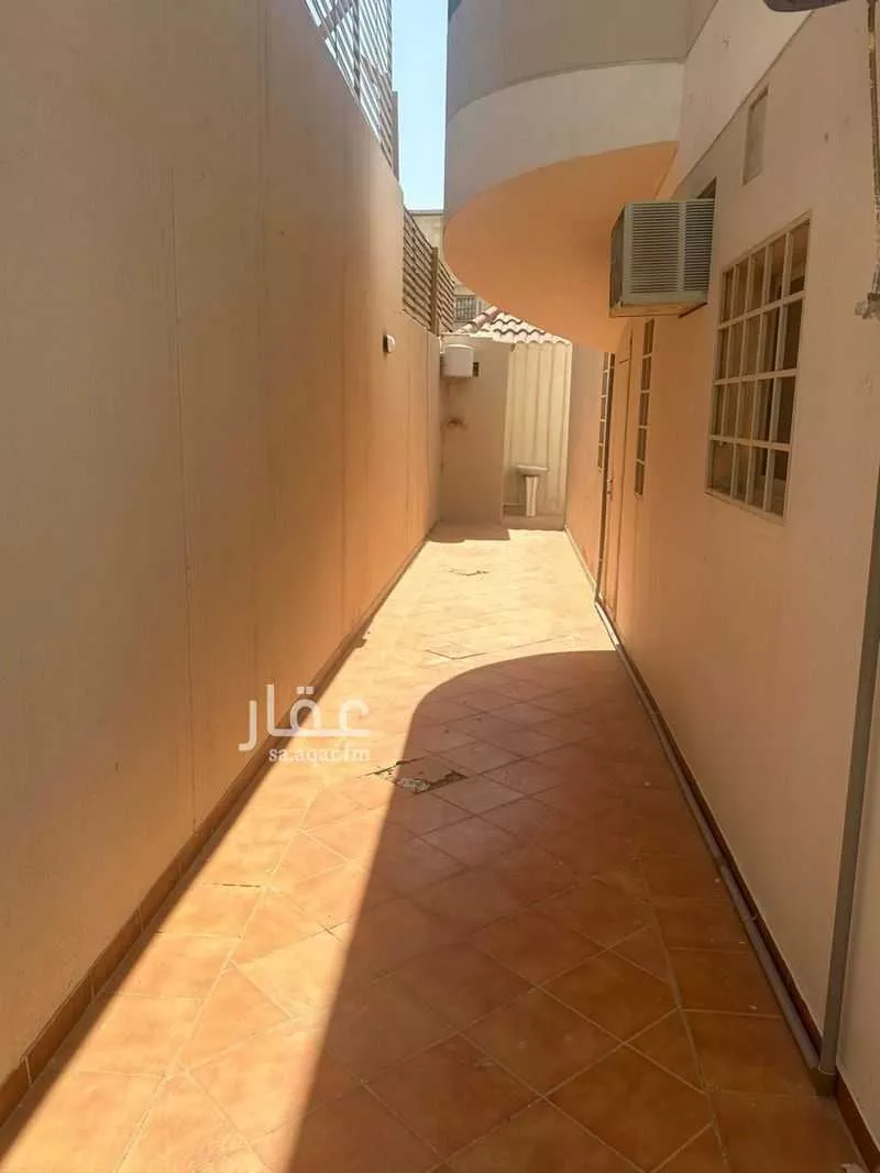 فيلا 3 غرف في المونسية 5