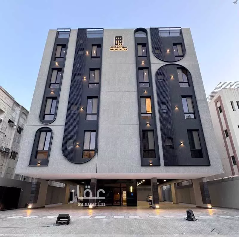 شقة 4 غرف في الصفا 1