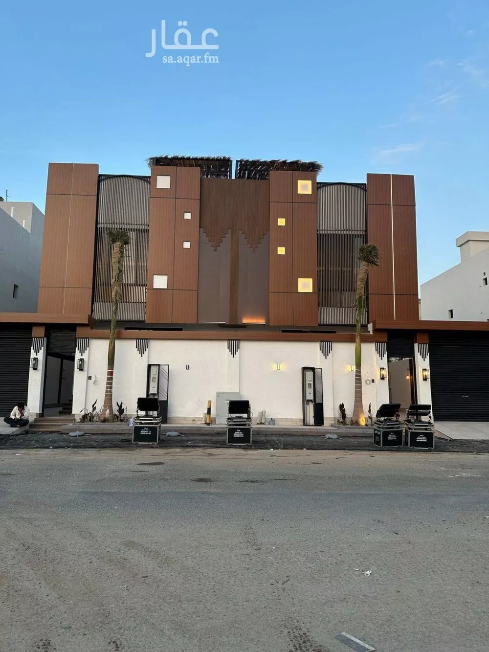 فيلا 5 غرف في الشراع 5