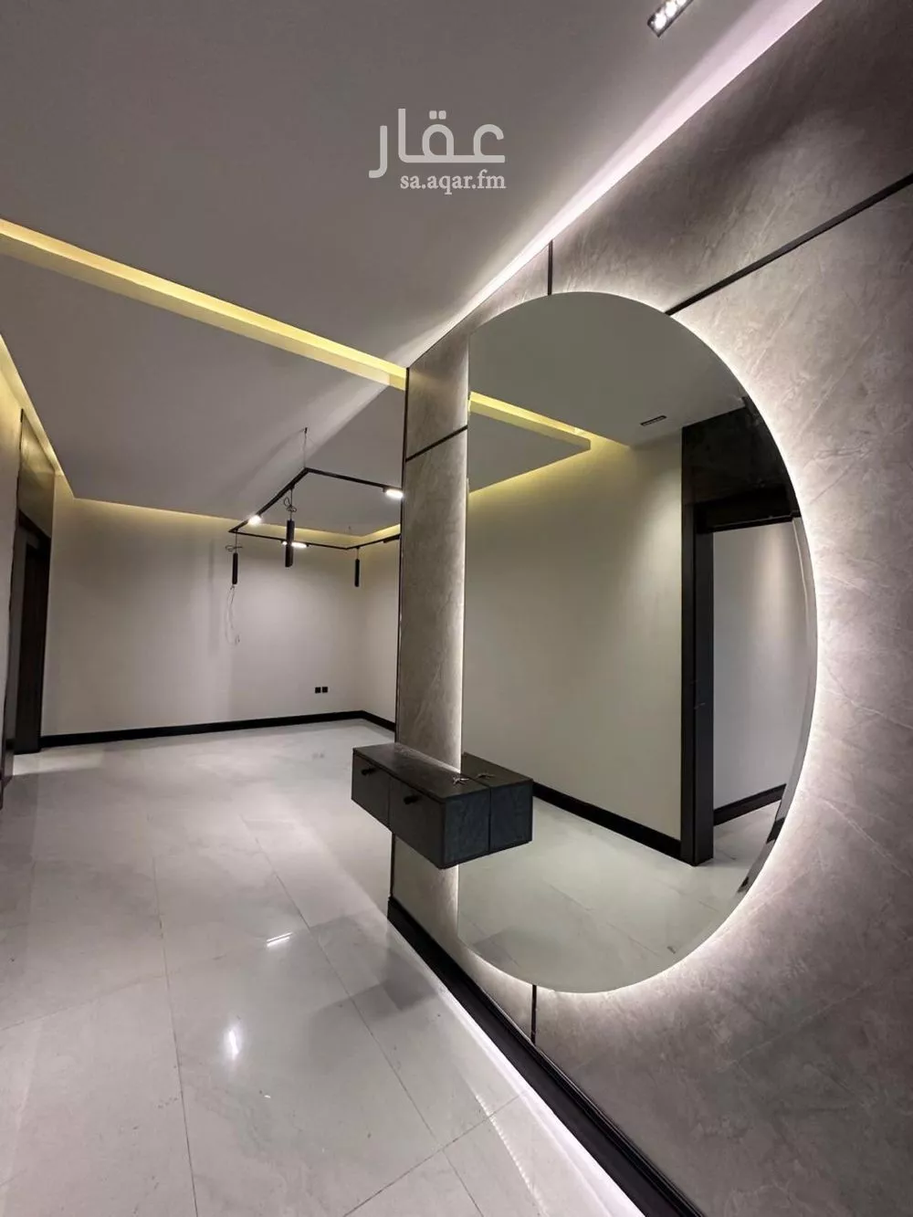 فيلا 5 غرف في الشراع 2