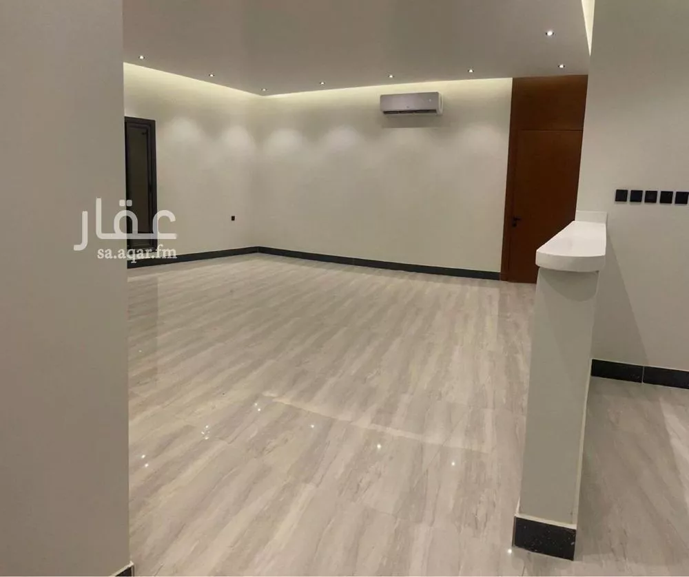 دور 3 غرف في العارض 4