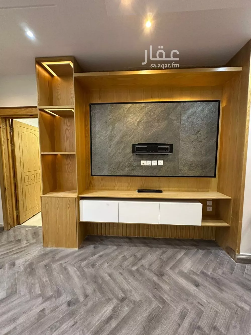 6 bedroom villa in Al Munsiyah, Riyadh 14