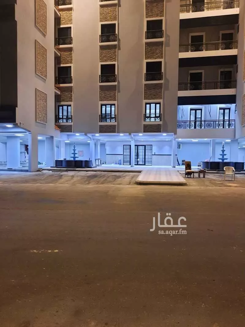 شقة 5 غرف في الحمرا 4