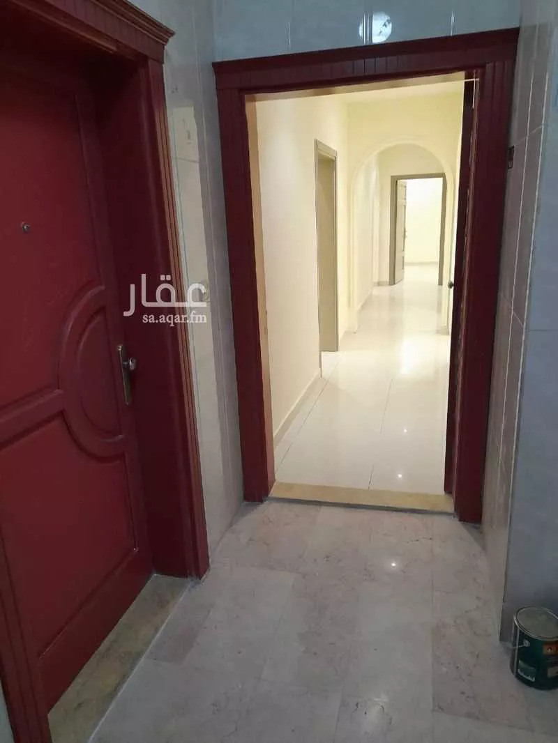 3 bedroom apartment in Al Nuzhah 4