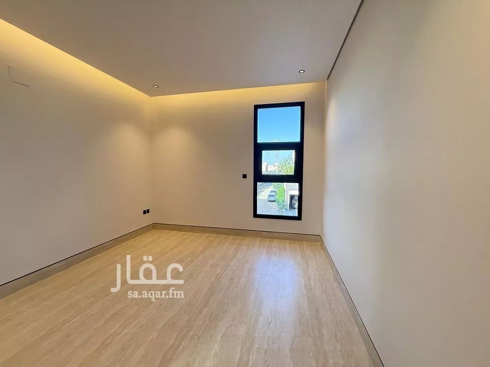 فيلا 5 غرف في المهدية 5