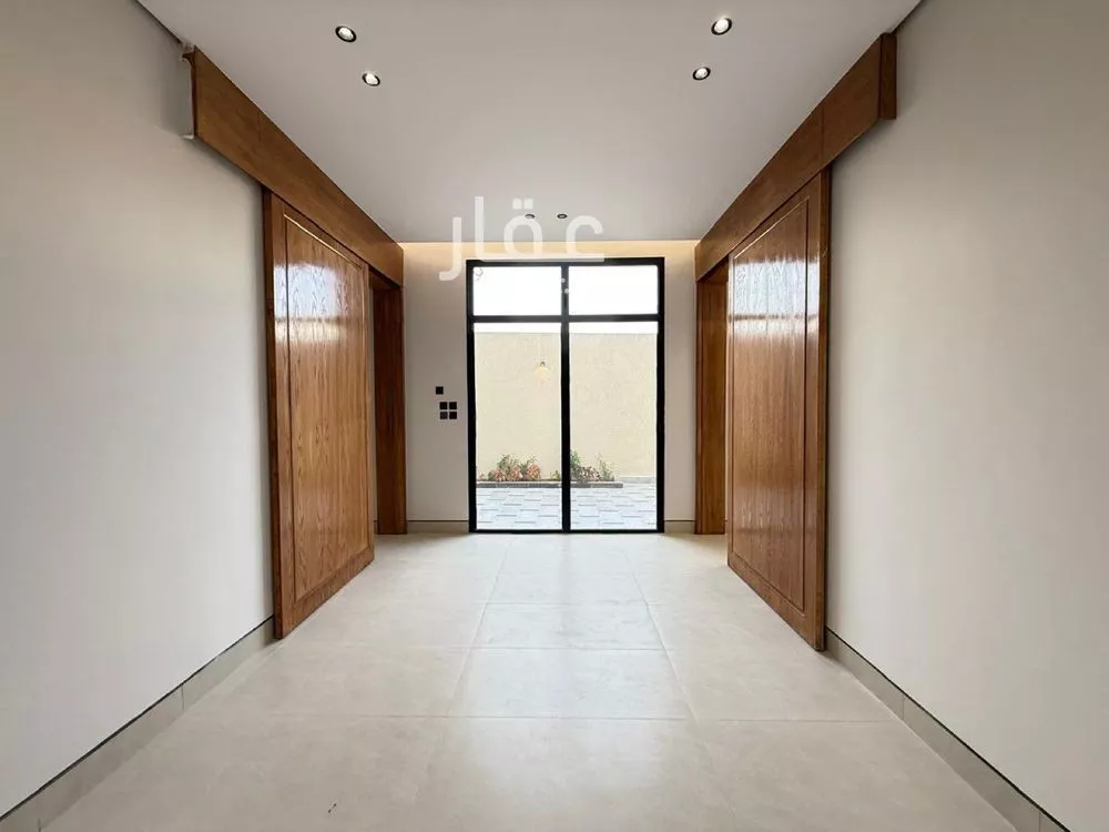 فيلا 5 غرف في المهدية 2