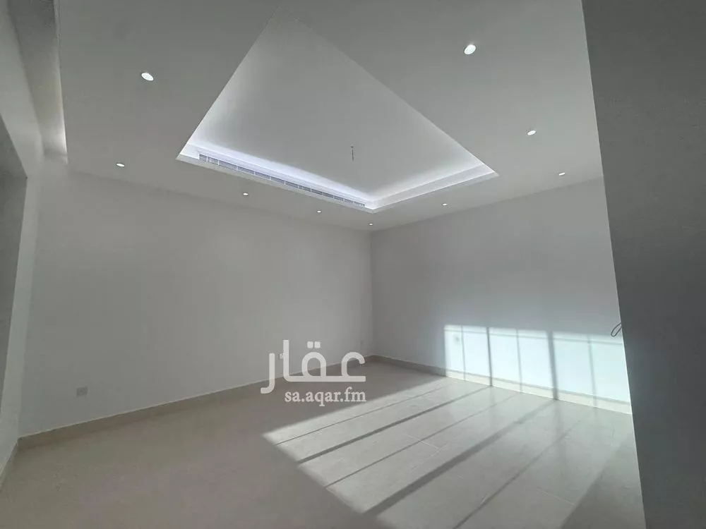 فيلا 5 غرف في المهدية 3