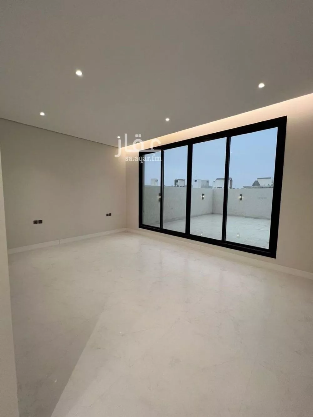 فيلا 6 غرف في المهدية 2