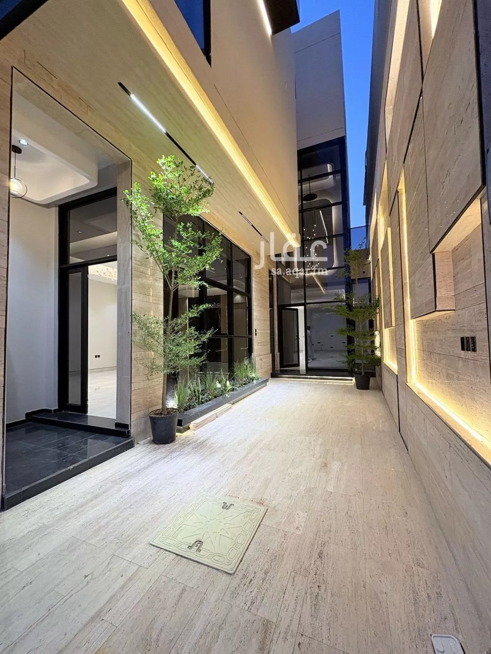 فيلا 7 غرف في المهدية 5