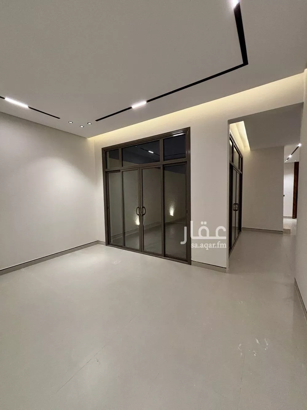 6 bedroom villa in Al Mahdiyyah 3