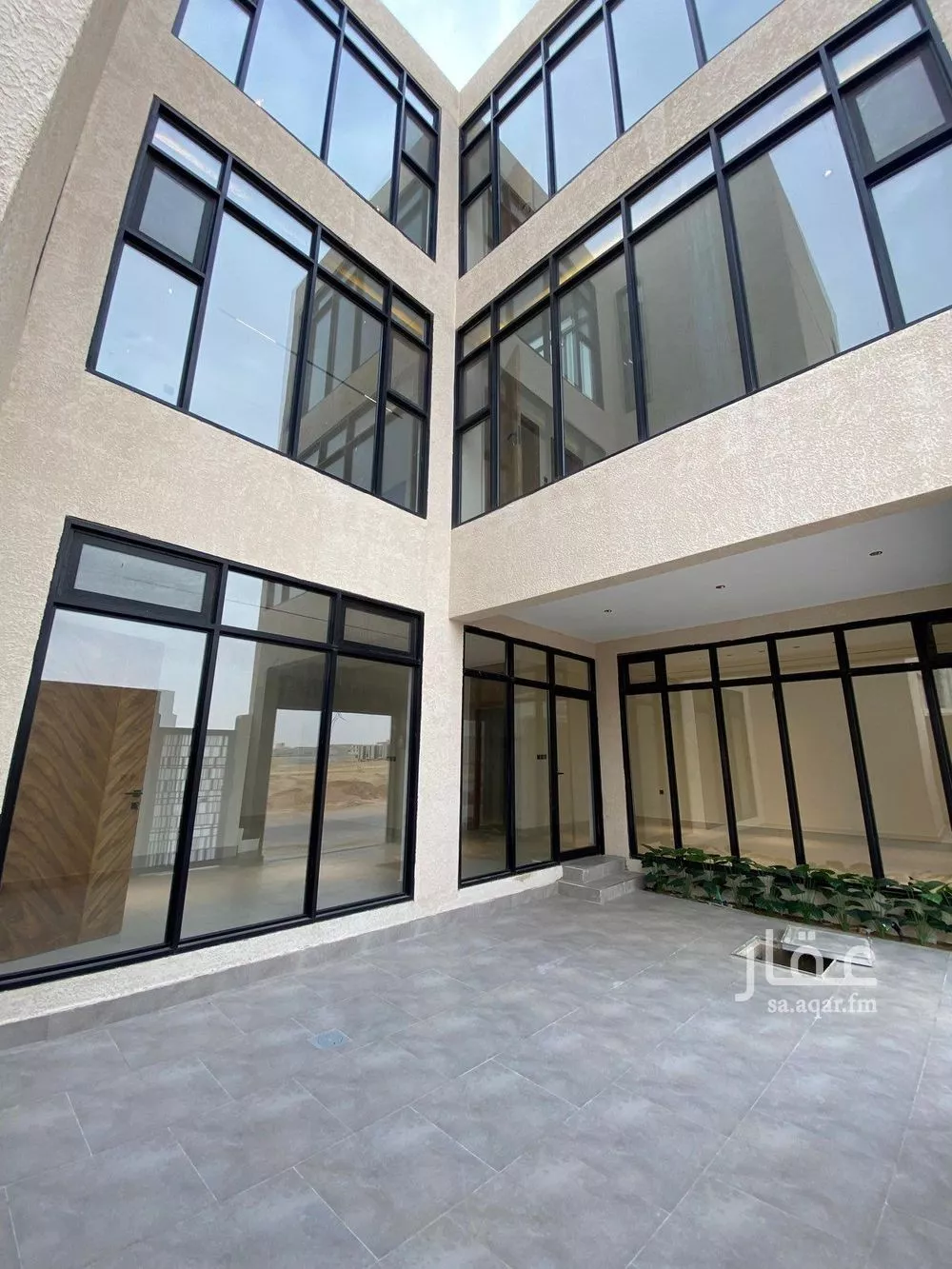 فيلا 5 غرف في المهدية 3