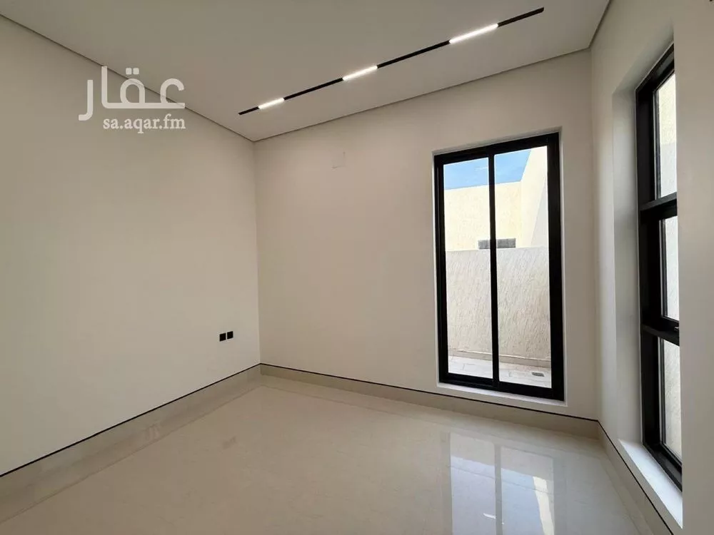 فيلا 5 غرف في المهدية 3