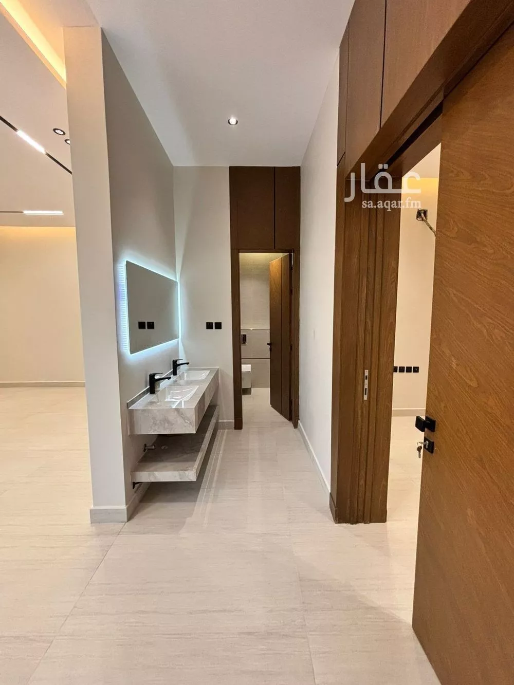 فيلا 5 غرف في المهدية 5