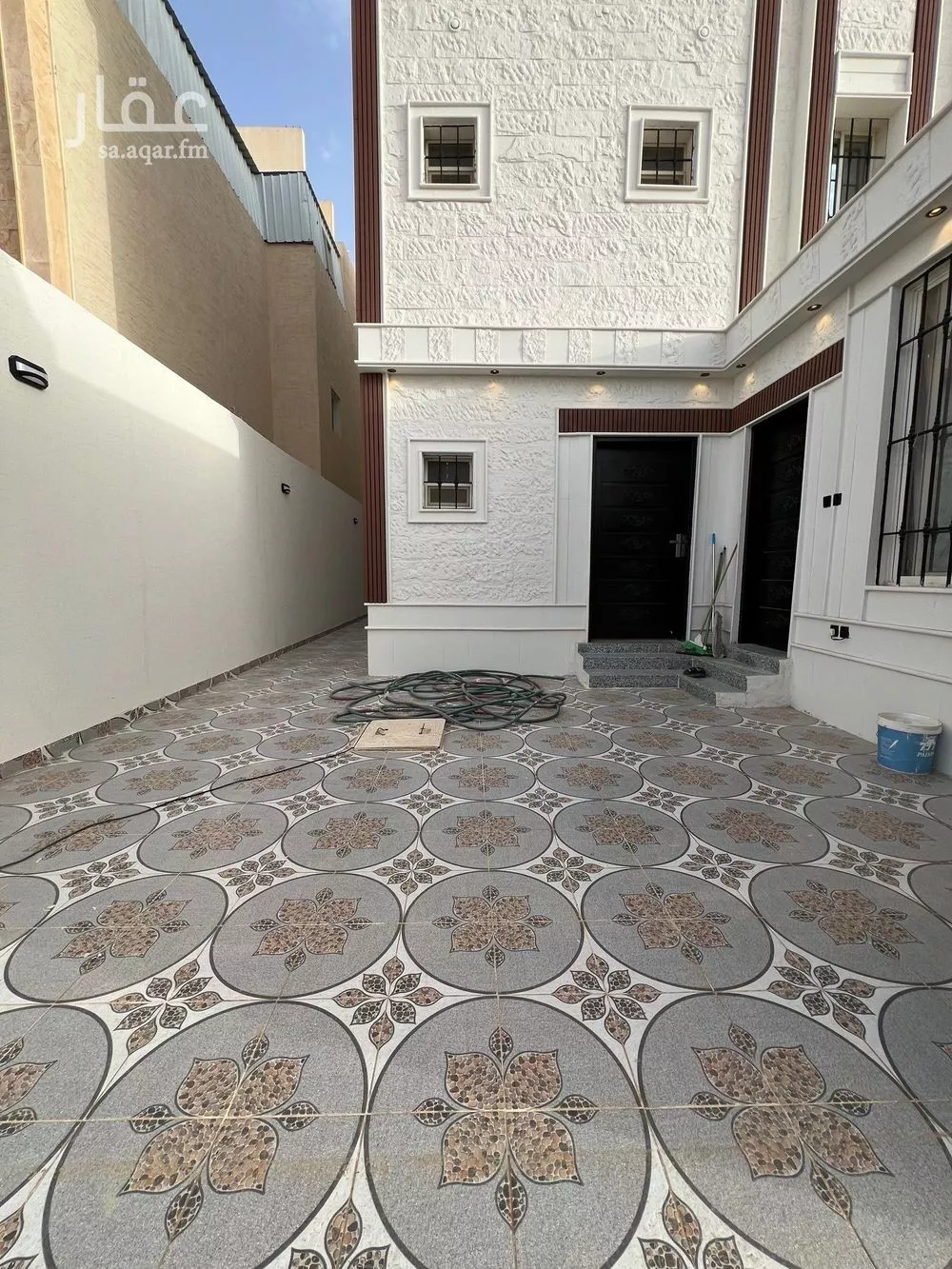 شقة 6 غرف في ظهرة لبن 3