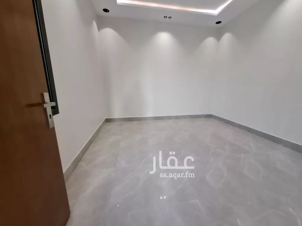 6 bedroom villa in Dhahrat Laban, Riyadh 5