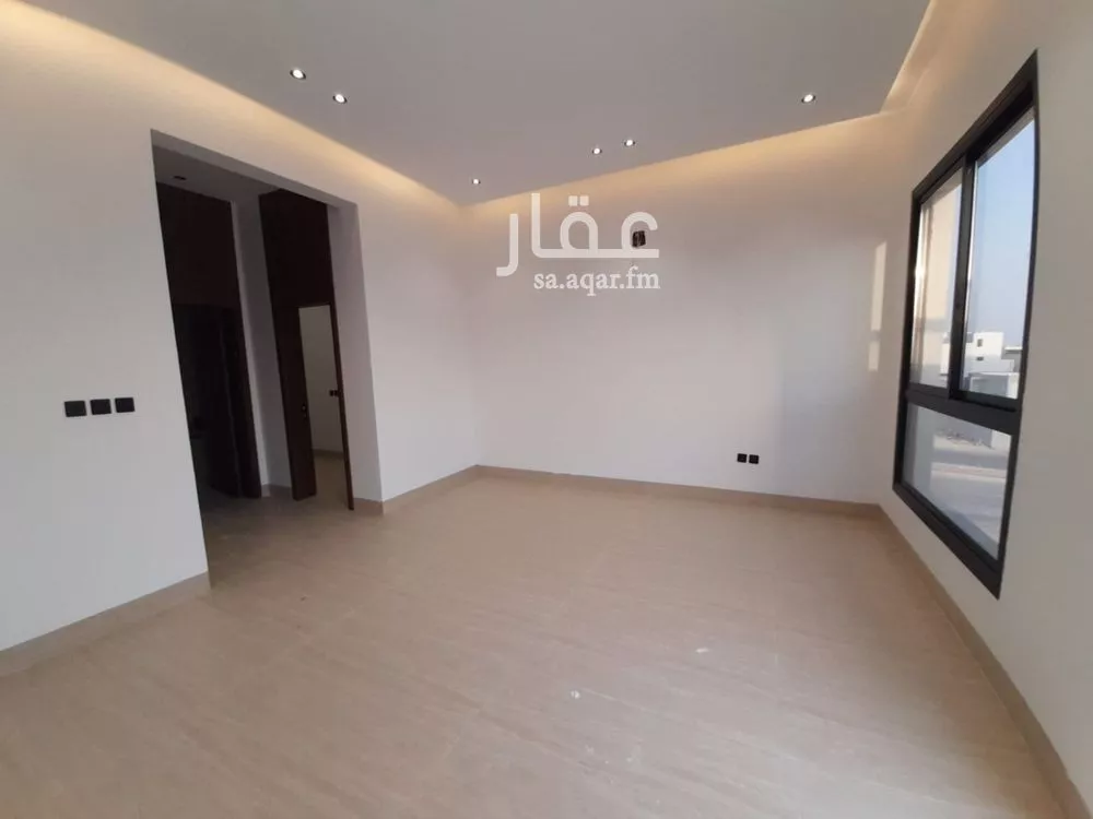 6 bedroom villa in Dhahrat Laban, Riyadh 10