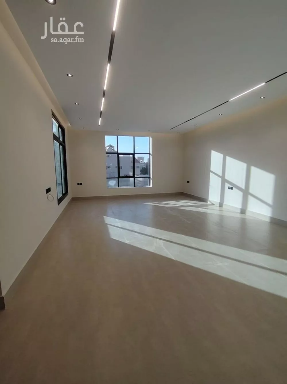 فيلا 9 غرف في ظهرة لبن 4