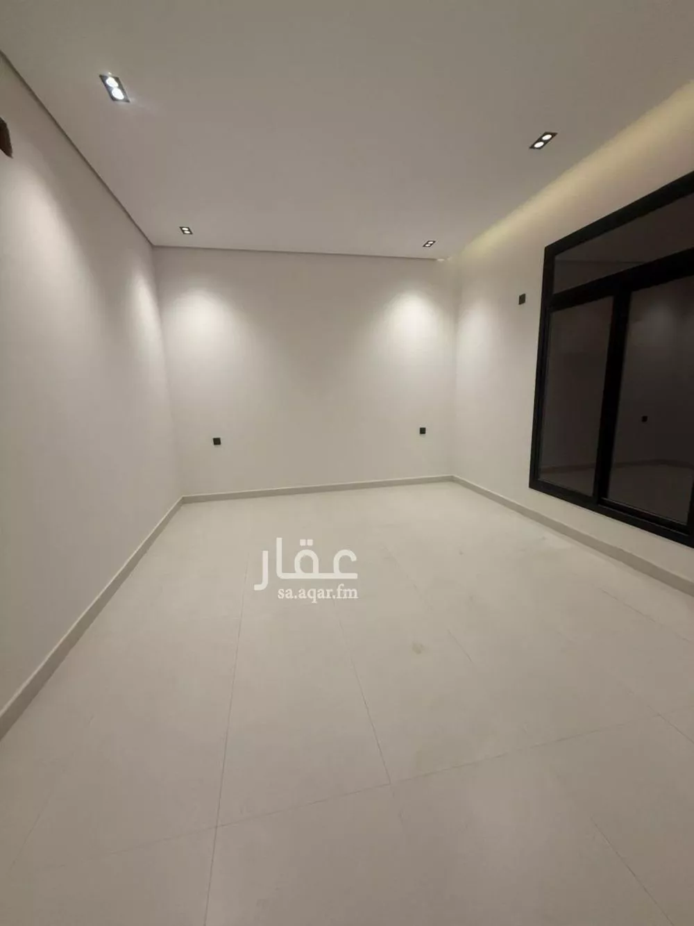 5 bedroom villa in Al Uraija Al Gharbiyah 3