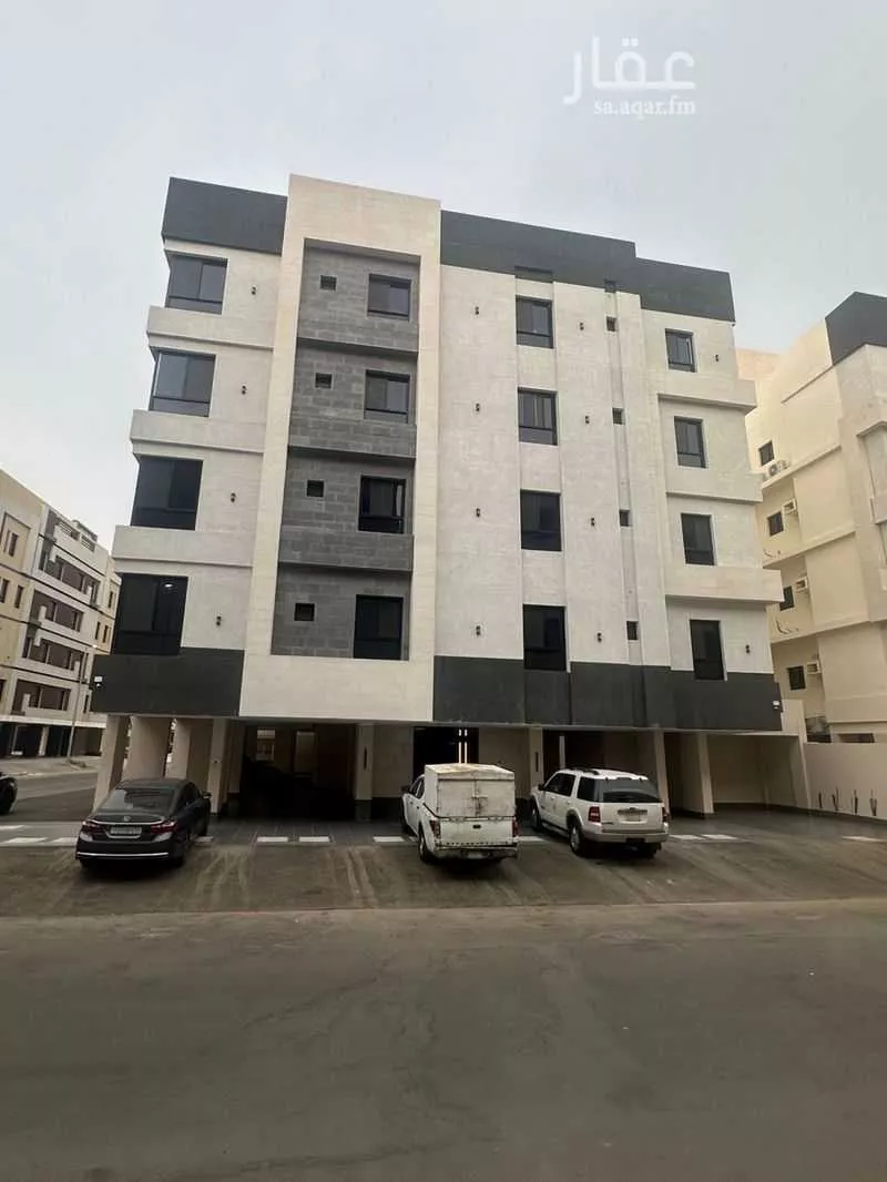 5 bedroom apartment in Ar Rayan 1