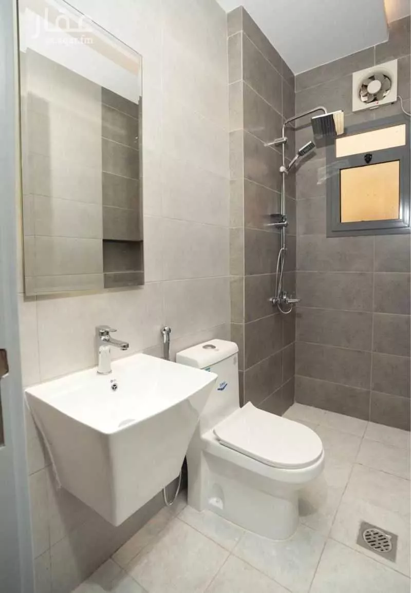 4 bedroom apartment in Al Marwa, Jeddah 6