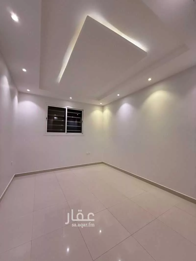 70 bedroom apartment in Hittin 4