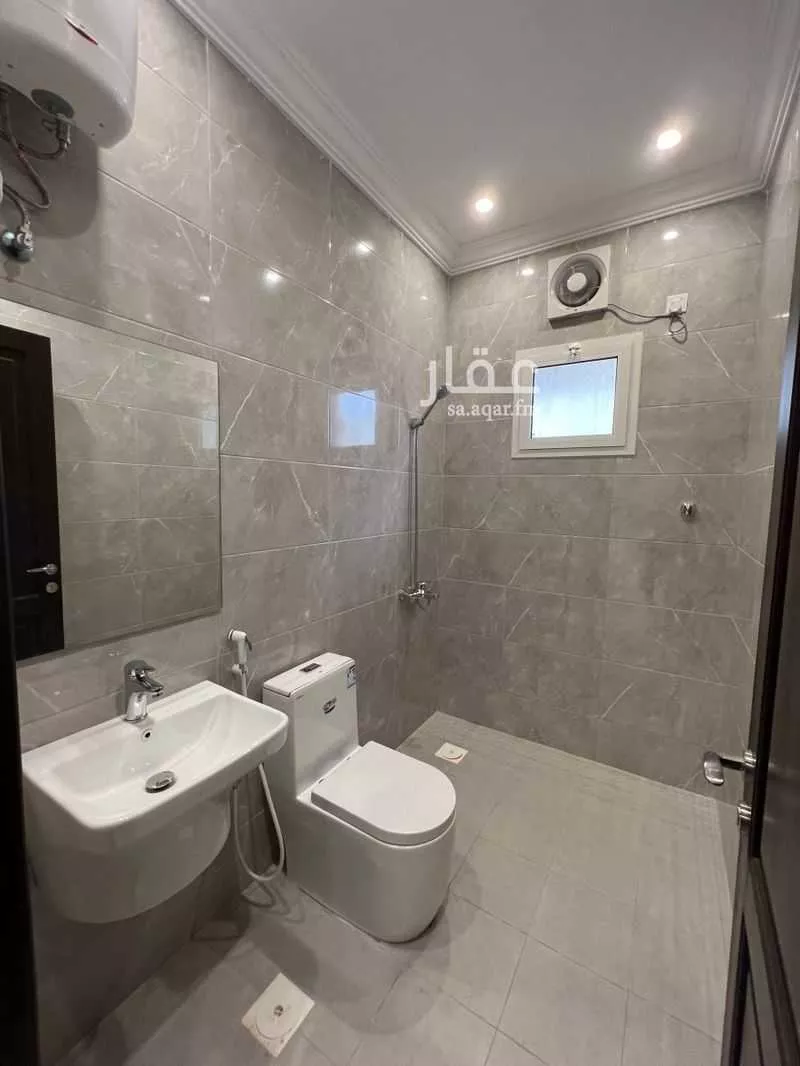 شقة 4 غرف في الصالحية 3