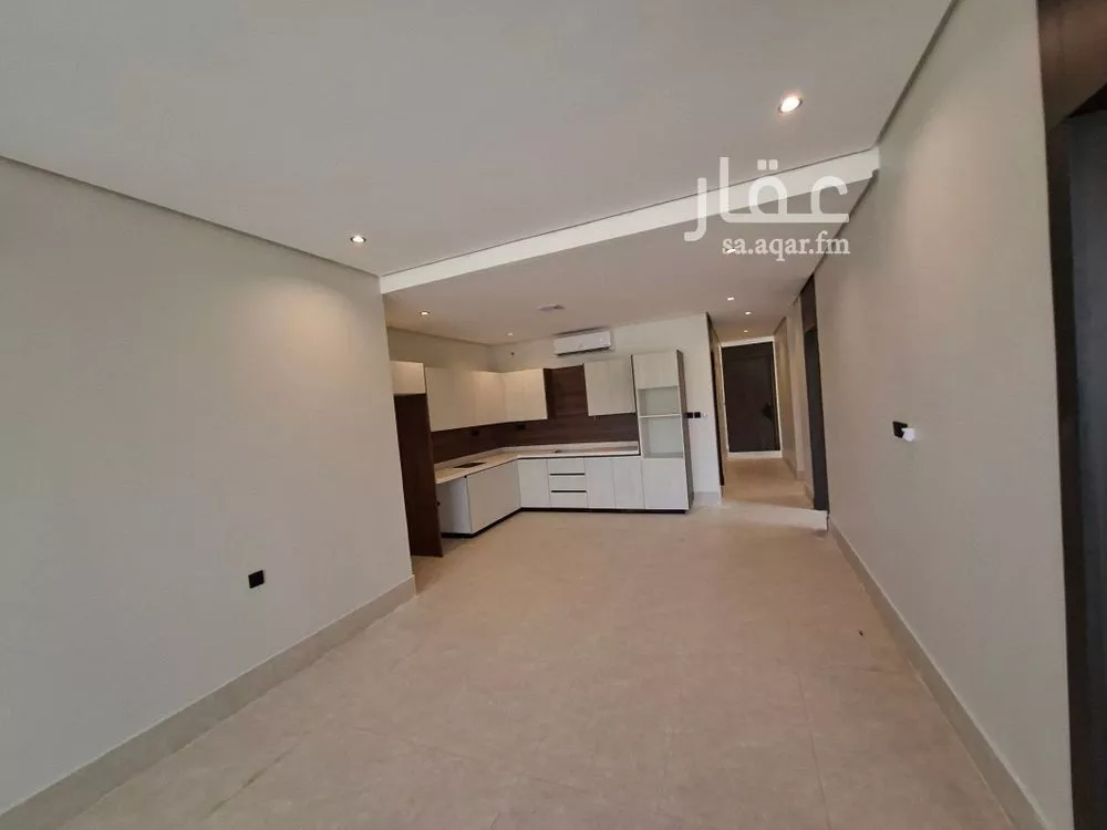5 bedroom apartment in Al Hamra 3