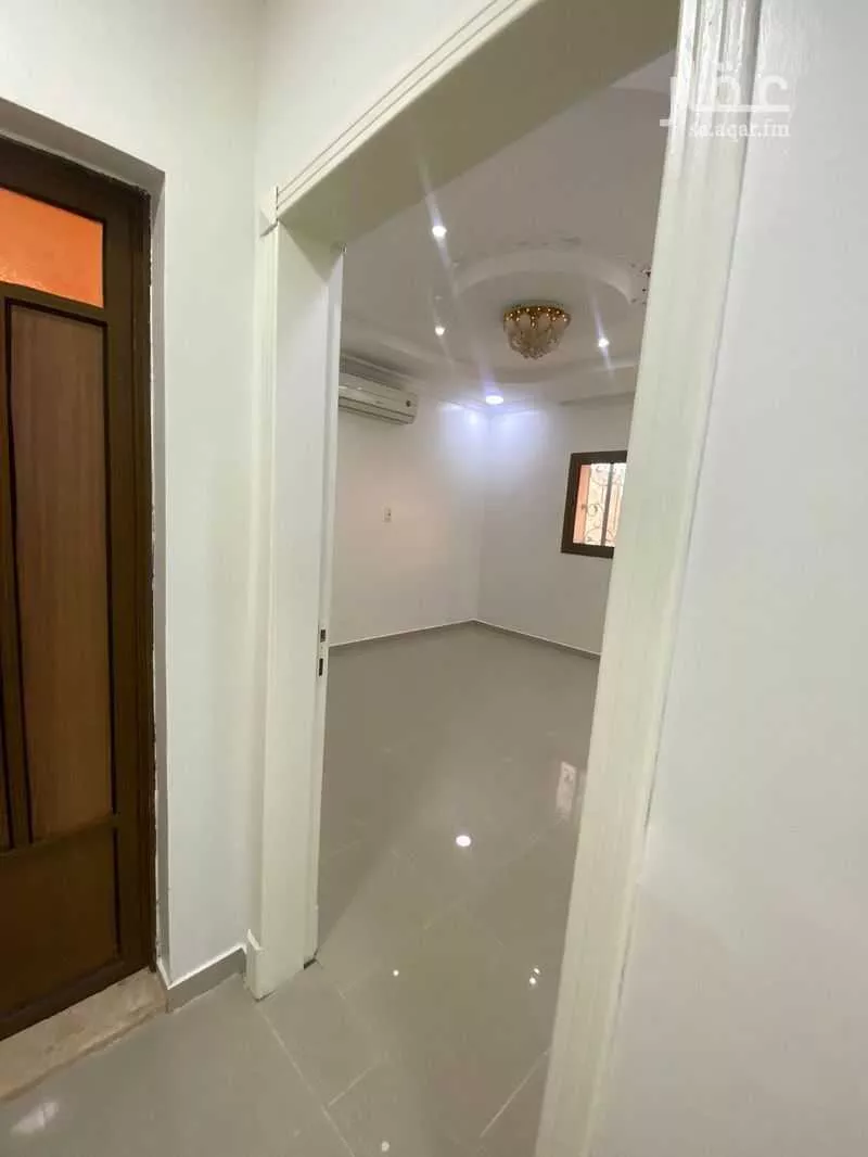 شقة 7 غرف في الزهور 5