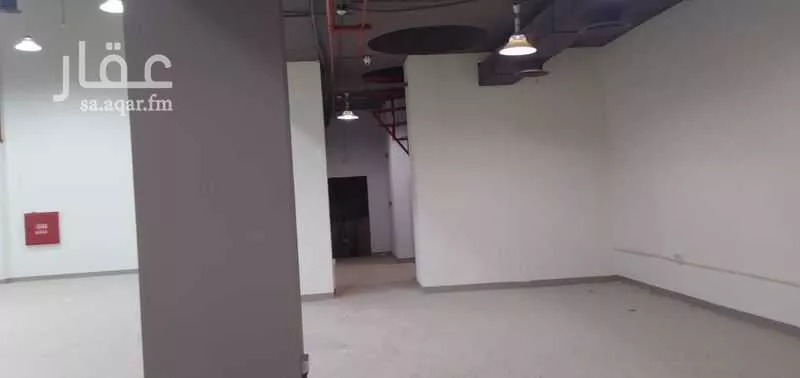 shop in Ash Shati Al Gharbi, Eastern Province 8