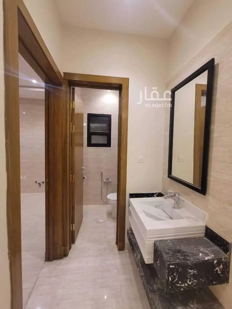 فيلا 9 غرف في بدر 4