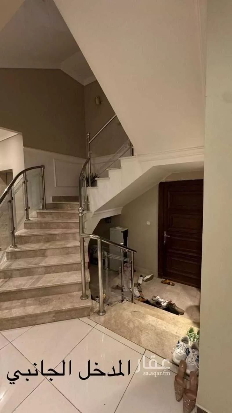 9 bedroom villa in Az Zomorod 2