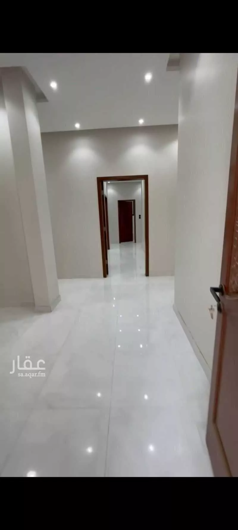 فيلا 15 غرف في الفروسية 4