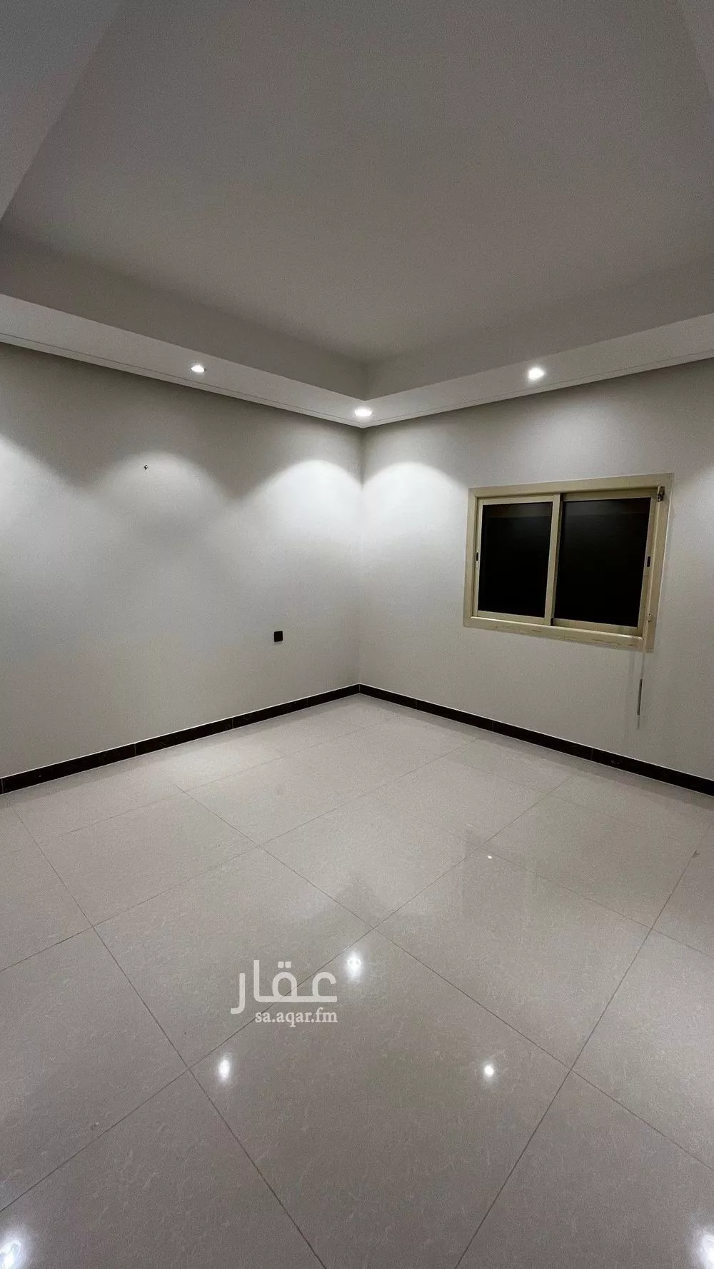 6 bedroom villa in Al Yasmin 5