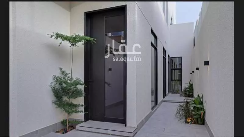 3 bedroom floor in Al Aqiq 1