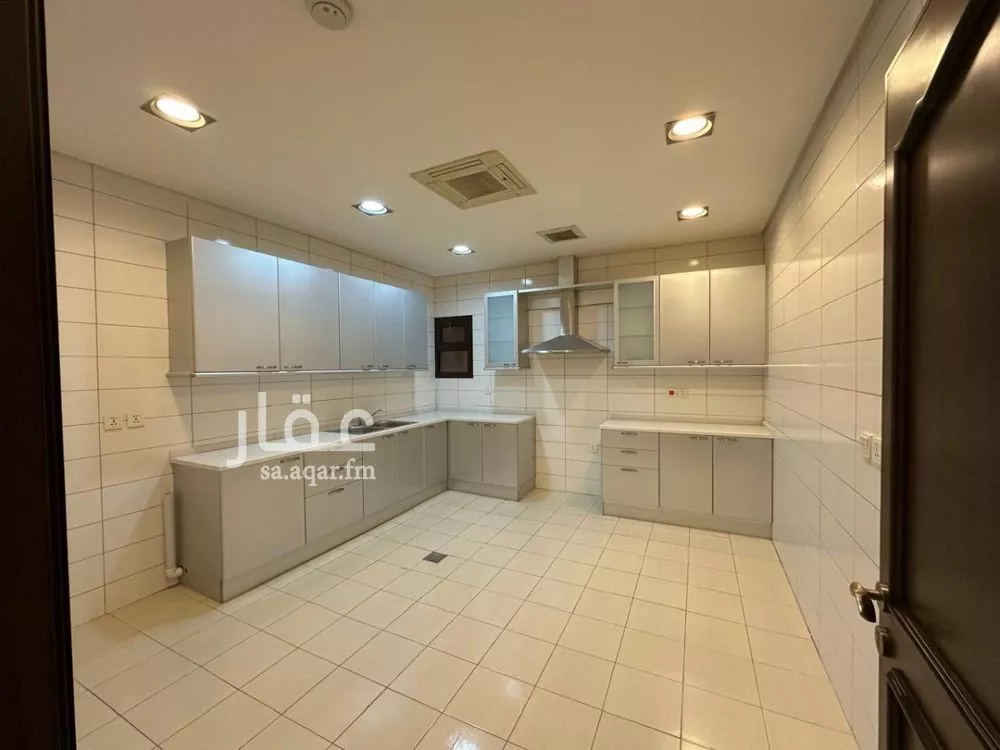 3 bedroom apartment in Ar Raid, Riyadh 17