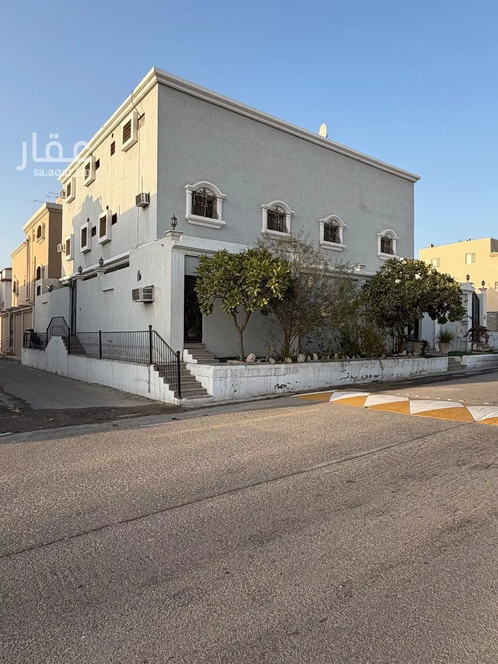 420 sqm building in Taibah 1