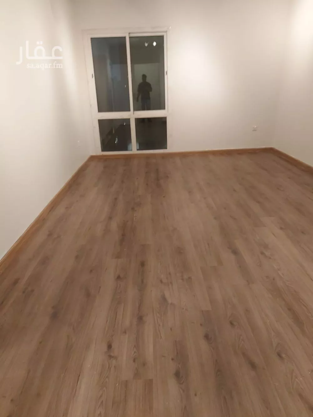 شقة 4 غرف في الياسمين 2