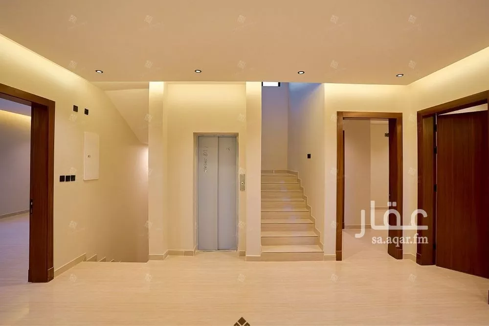 6 bedroom villa in Al Mahdiyyah 5