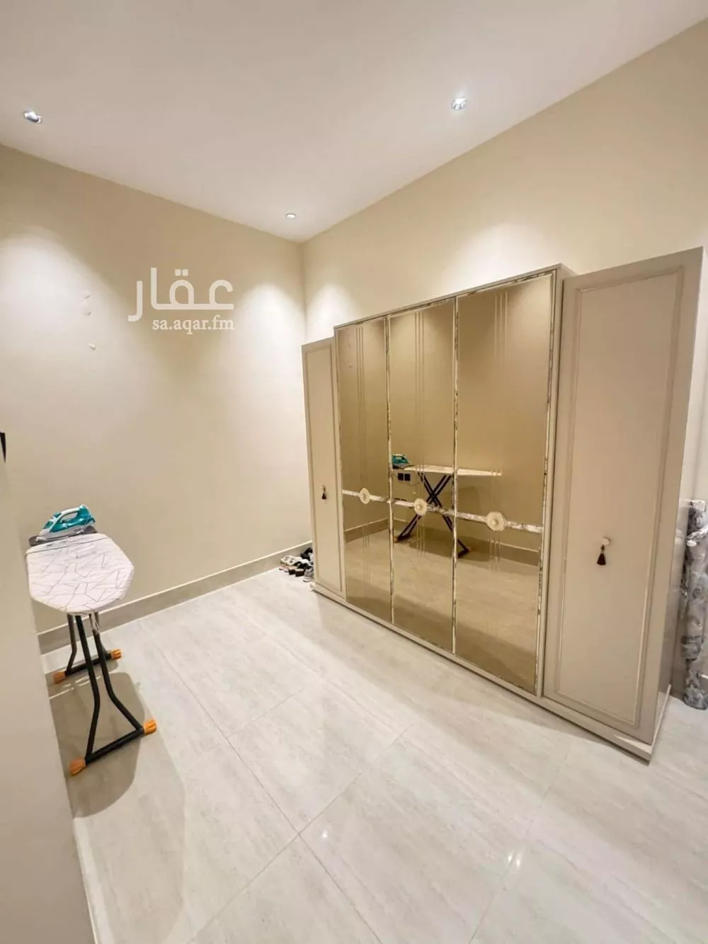 شقة 3 غرف في النرجس 5