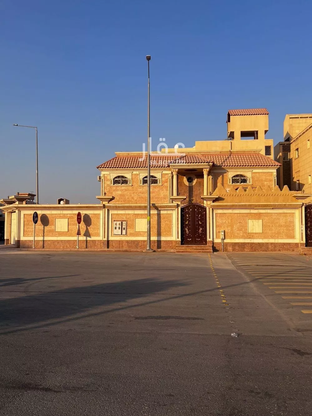 فيلا 6 غرف في ديراب 4