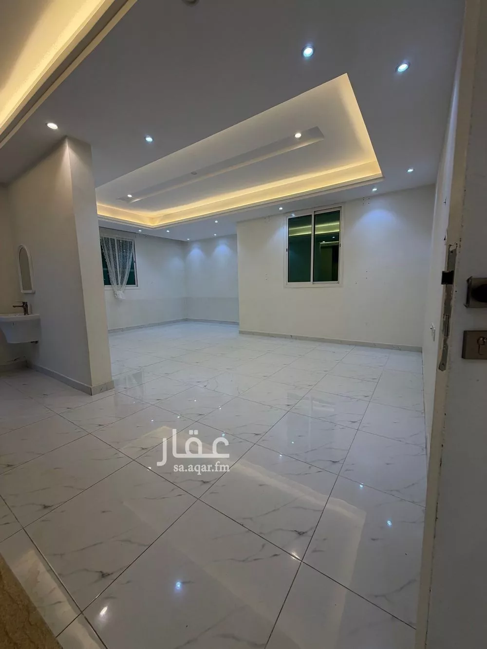 شقة 4 غرف في طويق 1