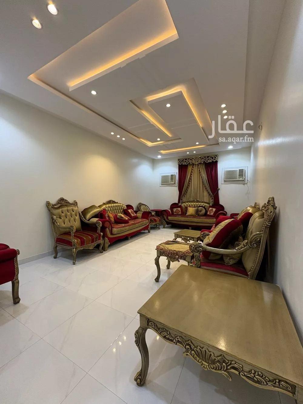 5 bedroom floor in Tuwaiq 1