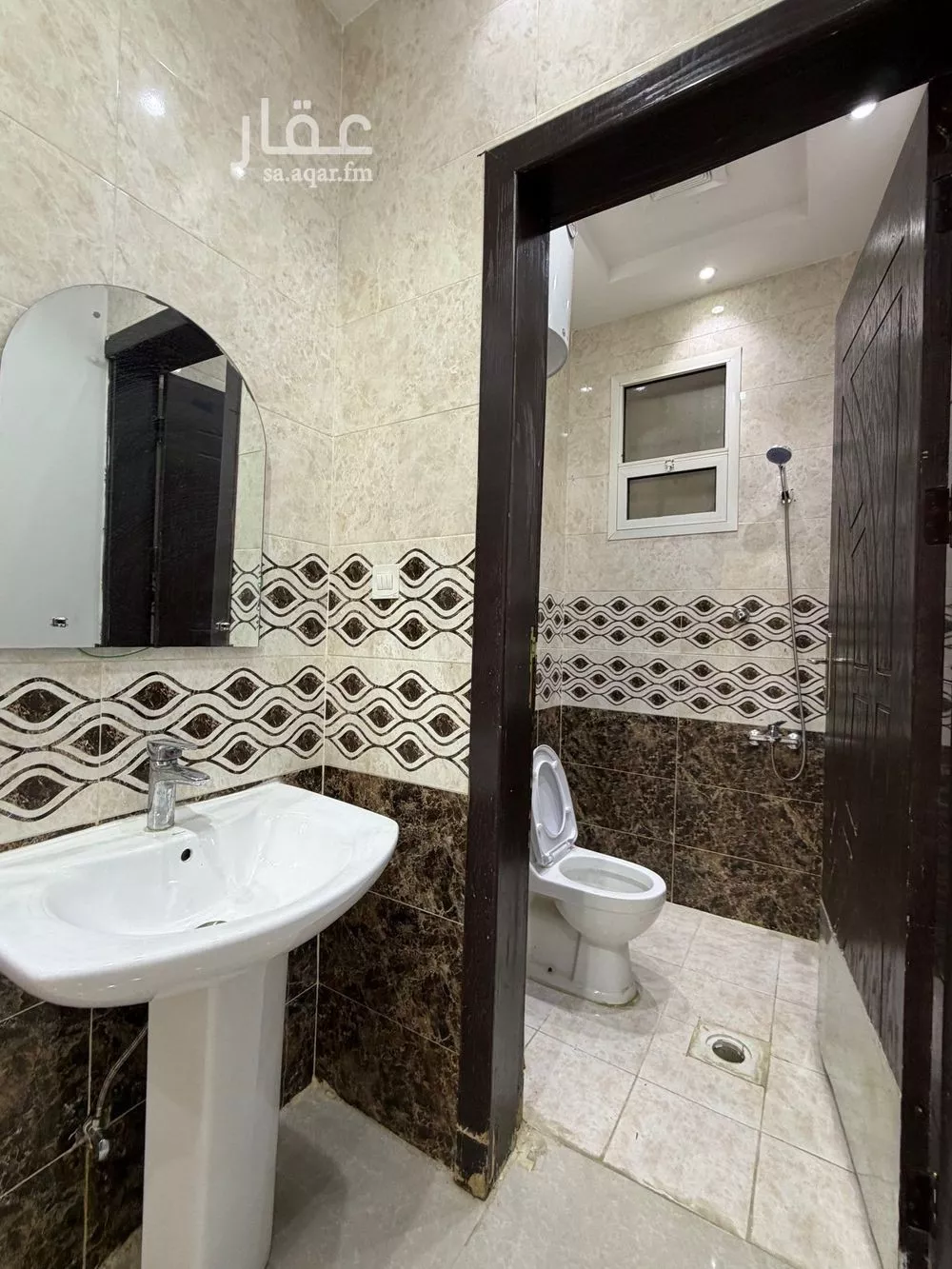 3 bedroom floor in Tuwaiq 4