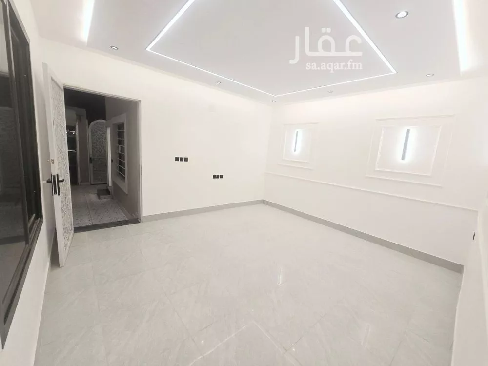 فيلا 5 غرف في بدر 5