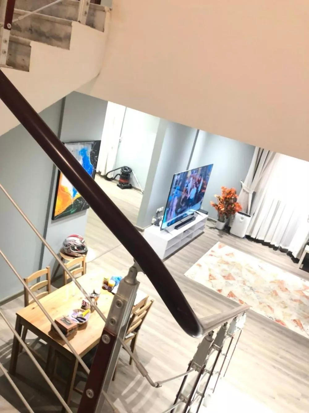 شقة 5 غرف في الملقا 3