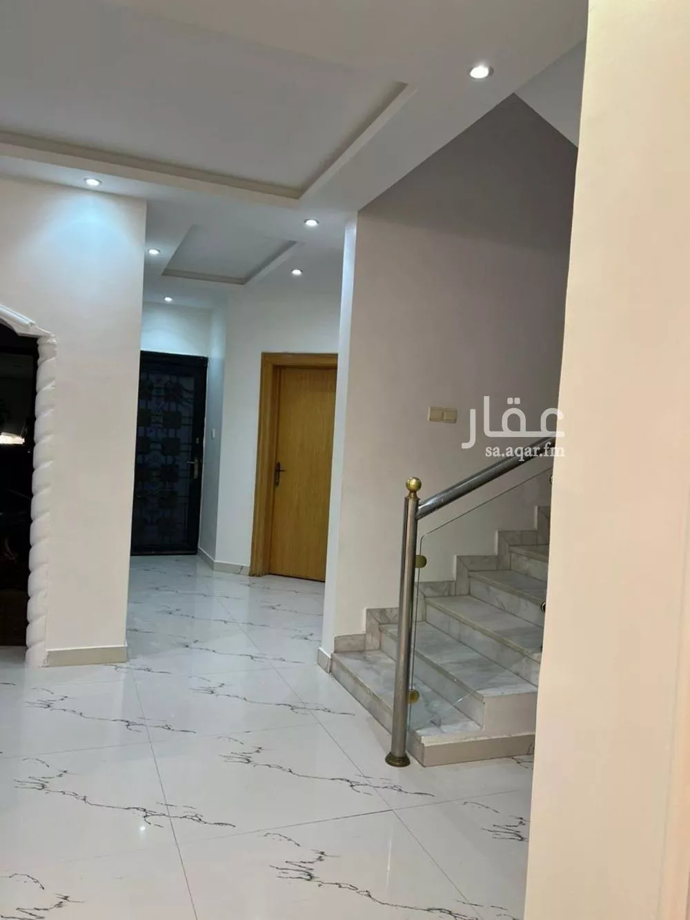 9 bedroom villa in Al Sahafah 2