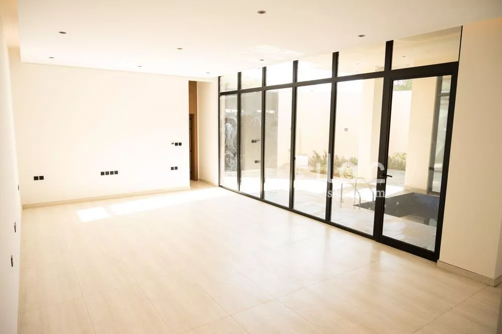 فيلا 4 غرف في المصيف، الرياض 5